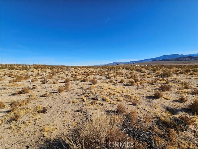 Lucerne Valley, CA 92356,400 East End