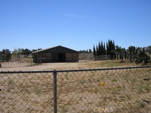 Phelan, CA 92371,9467 Smith Road