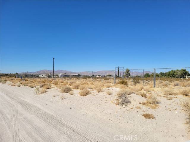 Lucerne Valley, CA 92356,0 Foothill