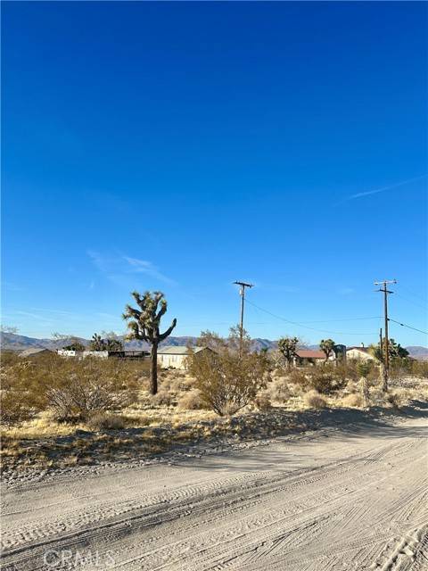 Lucerne Valley, CA 92356,0 Visalia