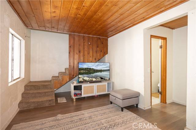 Crestline, CA 92325,23354 Crest Forest Drive