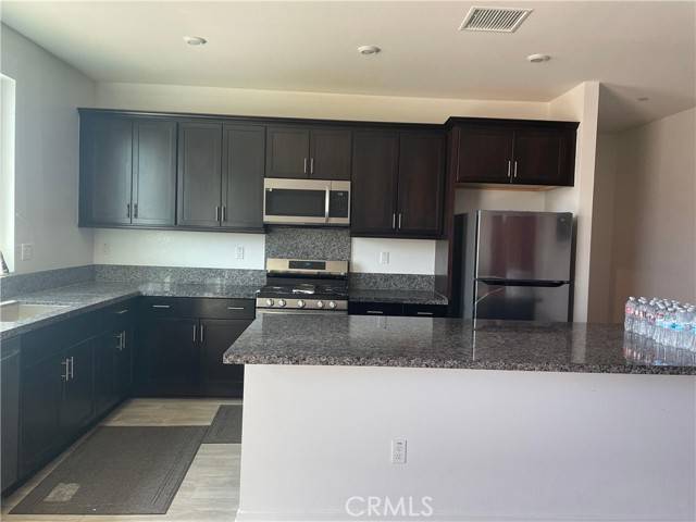 San Bernardino, CA 92407,3847 W Bodega Way