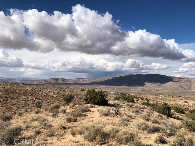 Apple Valley, CA 92308,26635 Santa Rosa