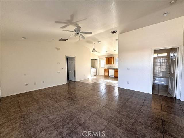 Barstow, CA 92311,24925 Paseo Robles