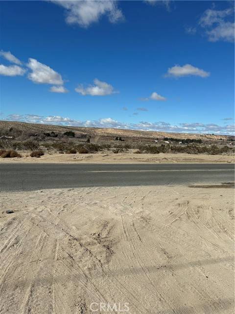 Oro Grande, CA 92368,154 Rattlesnake Gulch