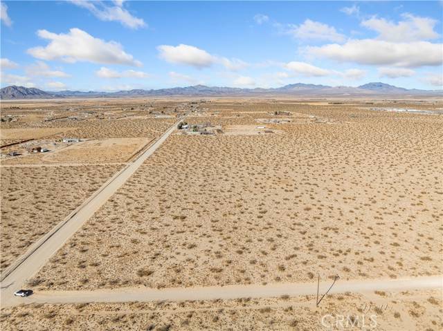 Lucerne Valley, CA 92356,0 Clark