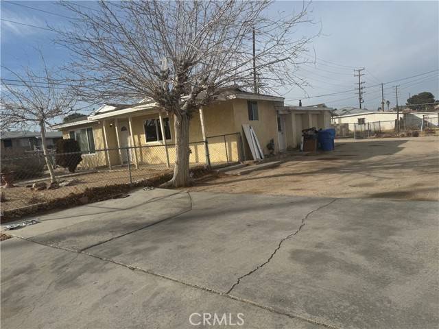 Barstow, CA 92311,711 Candlelight Street