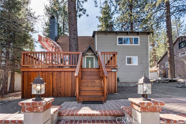 Wrightwood, CA 92397,1707 Twin Lakes Drive