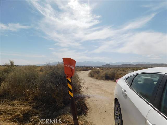 Lake Los Angeles, CA 93536,6 Avenue M