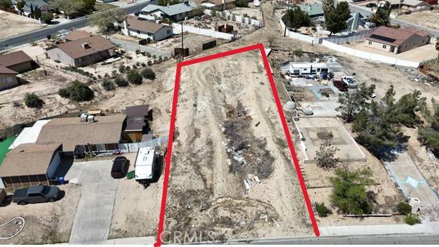 Victorville, CA 92394,10 Pepper Tree