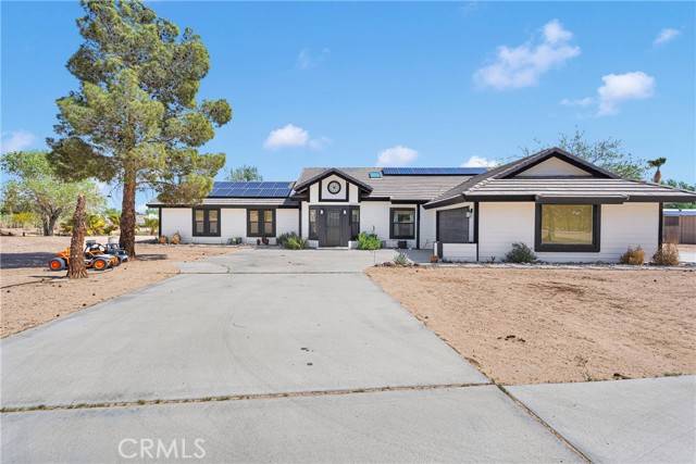 Newberry Springs, CA 92365,37077 Coyote Lake Road