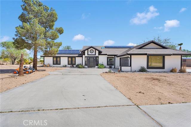 Newberry Springs, CA 92365,37077 Coyote Lake Road