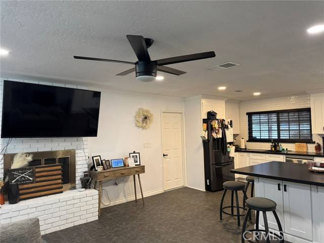 Apple Valley, CA 92307,13771 Wawona Road