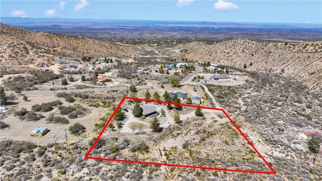 Pinon Hills, CA 92372,8130 Desert View Road