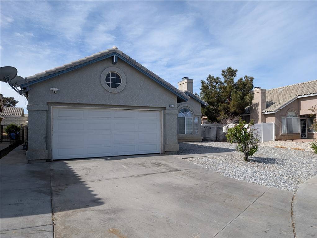 Victorville, CA 92394,14135 Auburn Court