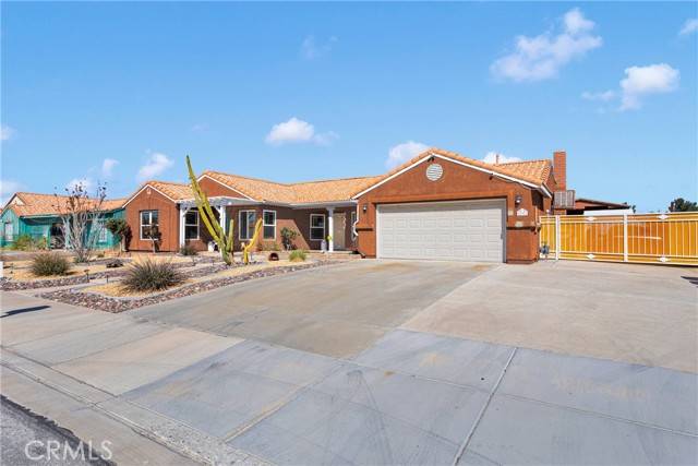 Victorville, CA 92392,12927 Oasis Road