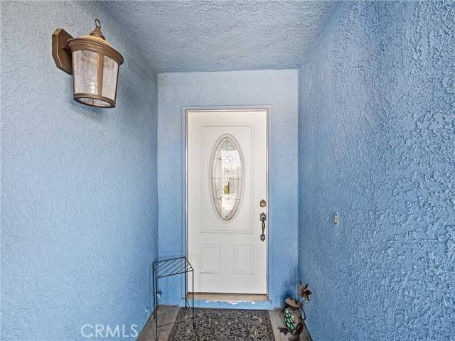 Hesperia, CA 92345,18399 Walnut Street
