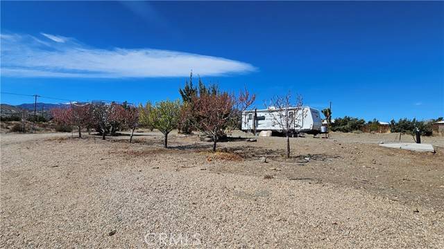 Phelan, CA 92371,9770 Mescalero Road