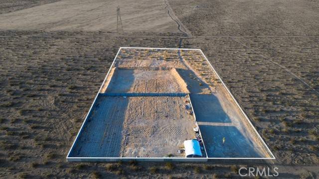 Adelanto, CA 92301,6 Vinton