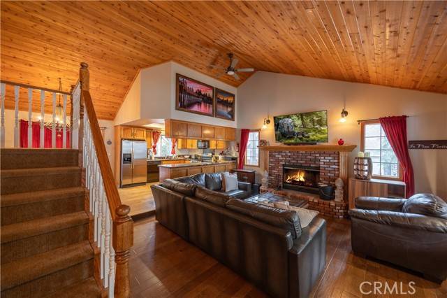 Big Bear City, CA 92314,433 Eton Lane