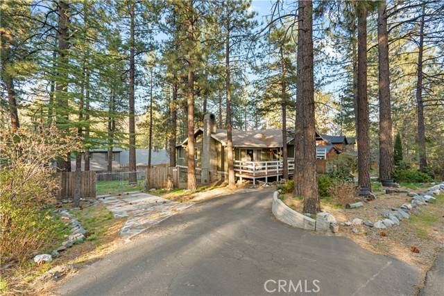 Wrightwood, CA 92397,1130 Robin Road