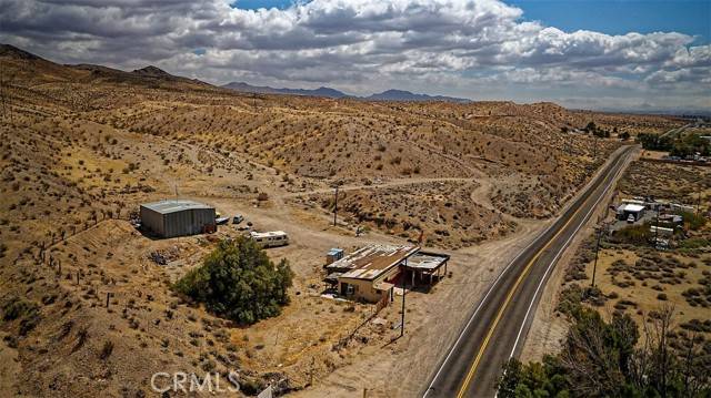 Helendale, CA 92342,27075 National Trails
