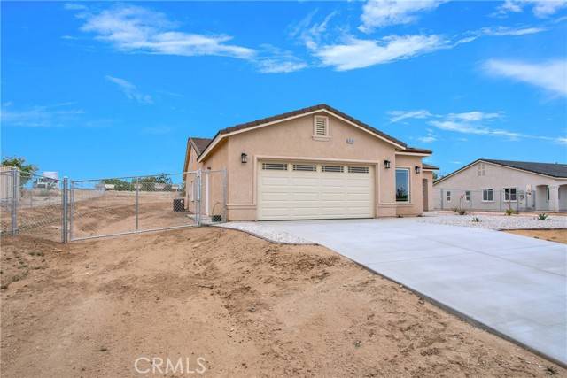 Victorville, CA 92395,16319 Teton Street