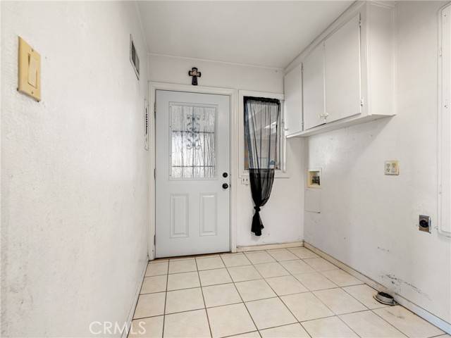 Barstow, CA 92311,449 Highland Avenue