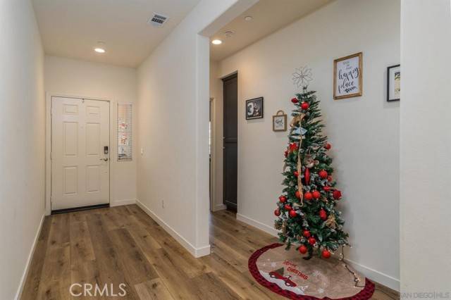 Victorville, CA 92392,11359 Quail Hollow Street