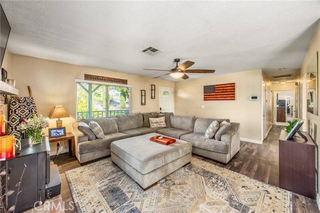 Hesperia, CA 92345,8095 Minstead Avenue
