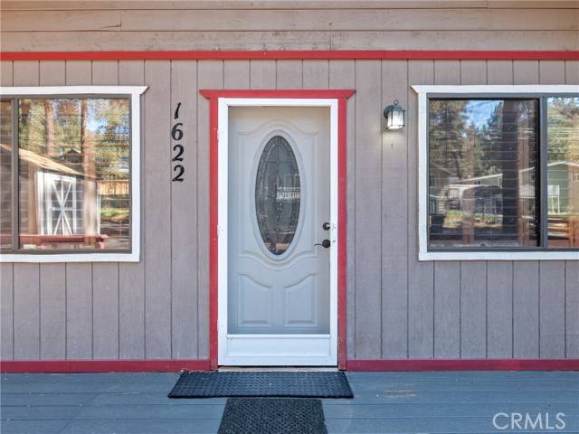 Wrightwood, CA 92397,1622 Ross Street
