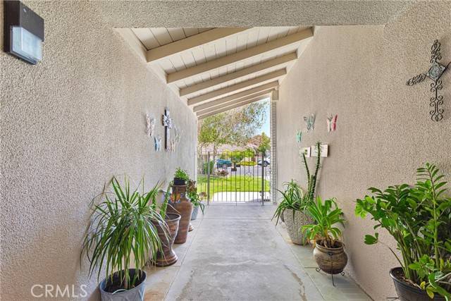 Victorville, CA 92395,18060 Pebble Beach Drive