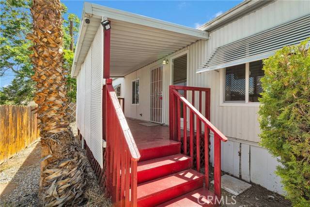 Hesperia, CA 92345,18995 Hinton