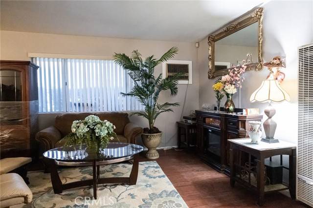 Banning, CA 92220,3087 W George Street