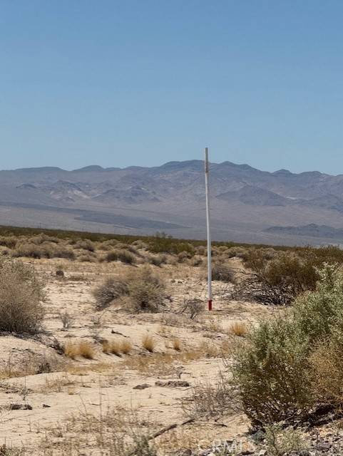 Newberry Springs, CA 92365,0 National Trails