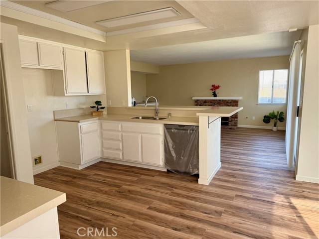 Hesperia, CA 92345,15620 Smoke Tree Street