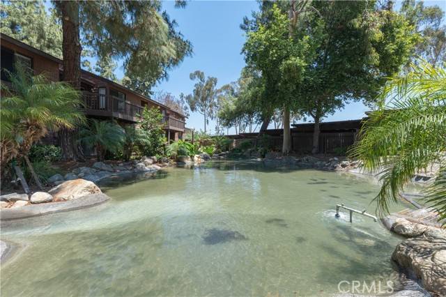 Ontario, CA 91762,320 W Walnut Street #6