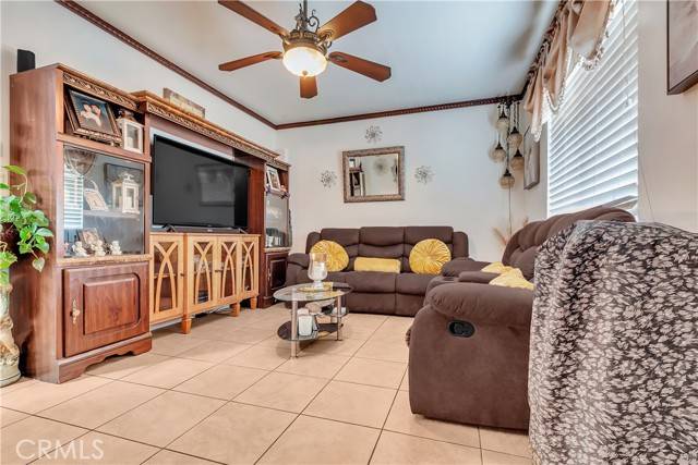 Cudahy, CA 90201,5231 Clara Street