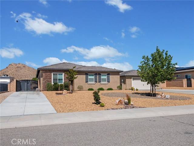Apple Valley, CA 92307,17028 Ta Ki Pi Road
