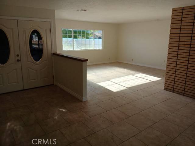 Apple Valley, CA 92307,15615 Apache Road