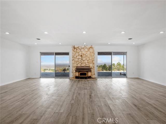 Llano, CA 93544,31611 157th Street
