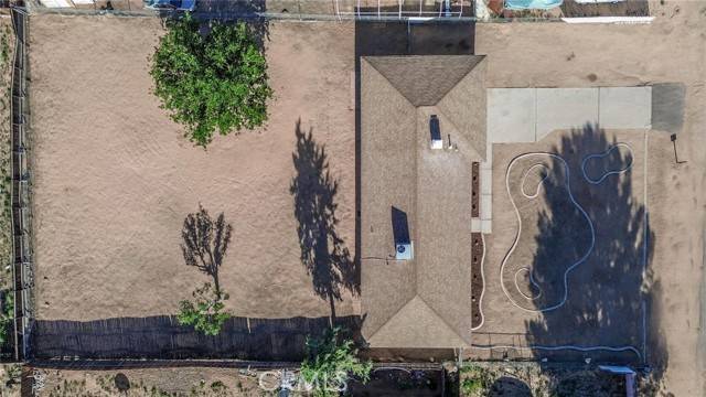 Apple Valley, CA 92307,21923 Resoto Road