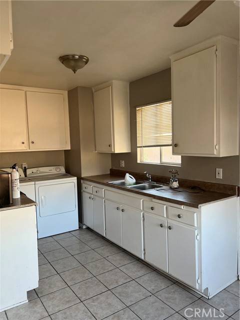 Hesperia, CA 92345,16275 Cajon Street