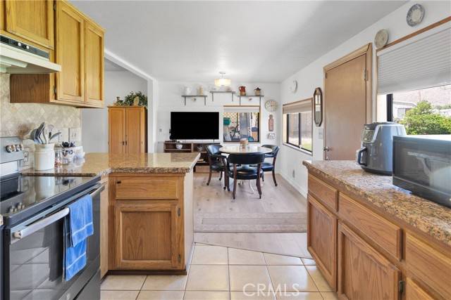 Apple Valley, CA 92307,15761 Joshua Road