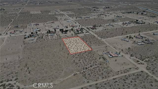 Phelan, CA 92371,4 Peral