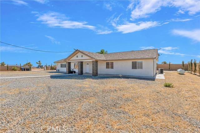 Oak Hills, CA 92344,11727 Lamont Court