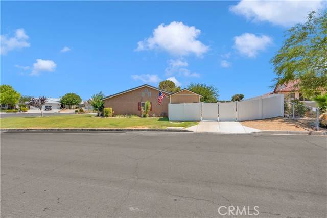 Helendale, CA 92342,26460 Gem Court