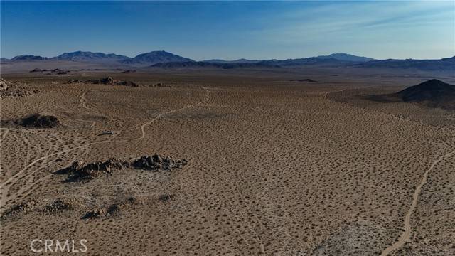 Lucerne Valley, CA 92356,761 Rd C (NEAR)