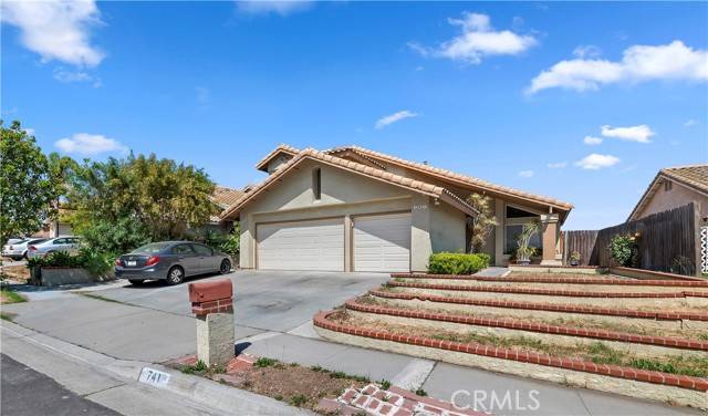 Corona, CA 92879,741 La Loma Lane