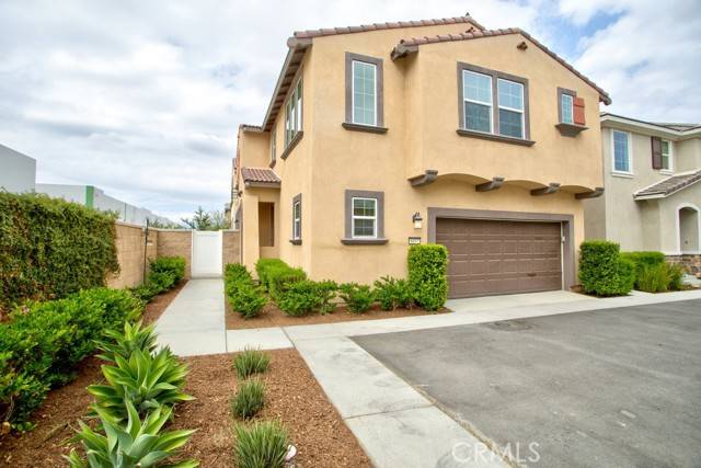 Eastvale, CA 92880,6037 Sendero Avenue